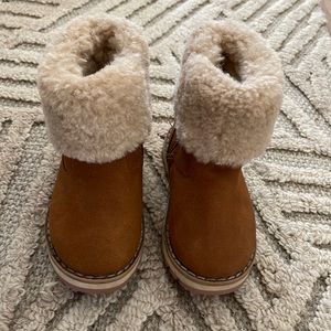 Zara fur boots